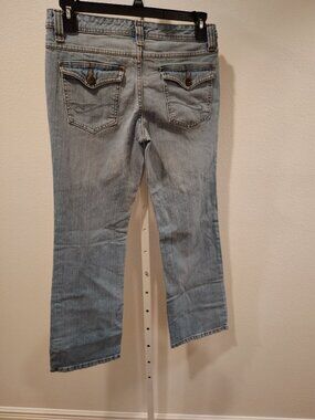 SO Jeans Junior's Size 11 Flap Pockets Style 8LJJ32857A Light Wash Bootcut Flare